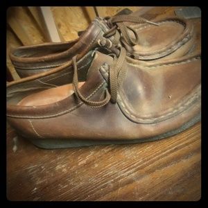 Clark's Wallabees size 4